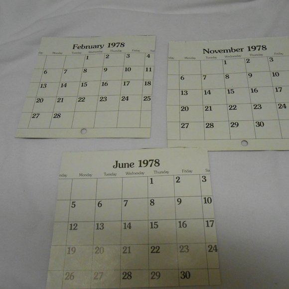 3 Vintage Calendar Pics Still photos of Elvis Presley 1978 🌈💜 - Picture 4 of 6